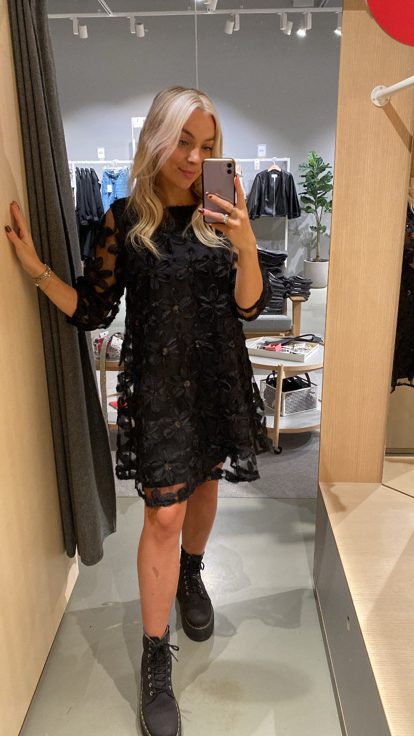 VIFLORA Short Dress - Black Beauty